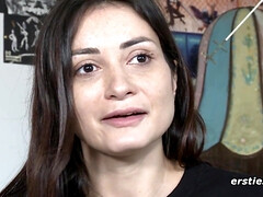 Leie, Braunhaarige, Masturbation, Rasiert, Solo, Titten, Spielzeuge, Nass