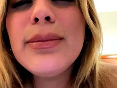 Nana, Fille latino