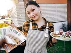 Enthousiasteling, Aziatisch, Grote kont, Bruinharig, Hondjeshouding, Geld, Tiener, Tieten likken