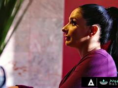 Stellung 69, Grosse titten, Blasen, Paar, Massage, Milf, Öl, Realität