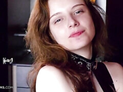 Doigter, Latex, Rousse roux, Rasée, Solo, Adolescente, Nénés, Jouets