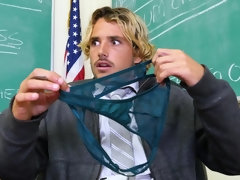 Pijpbeurt, Bruinharig, Hondjeshouding, Harig, Natuurlijke tieten, Rijden, Lerarin, Speelgoed