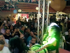 Grote kont, Grote mammen, Pijpbeurt, Bruinharig, Diep in de keel, Latijnse vrouw, Tepels, Speelgoed