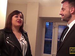 Belle grosse femme bgf, Britannique, Rondelette, En levrette, Fétiche, Hard, Mature, Jarretelles