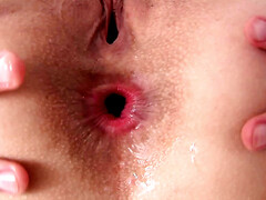 Брюнетки, Дилдо, Кожа, Мастурбация, Трусики, Бритые, Тугие, Игрушки