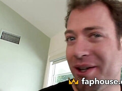 Leie, In den arsch, Tussi, Grosse titten, Blasen, Vollbusig, Aufs gesicht abspritzen, Hardcore