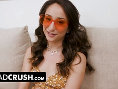 Mamada, Hembra, Sexo duro, Hd, Lamidas, Oficina, Sexo fuerte, Adolescente