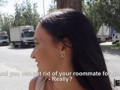 お尻, デカパイ, フェラチオ, ハメ撮り, 公共, オマンコ, ショートヘア, ヒモパン