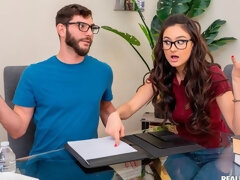 Mamada, Morena, Estilo perrito, Gafas, Pajear, Adolescente, Tetas