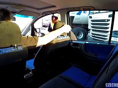 Amateur, Sucer une bite, Tir de sperme, Tchèque, Branlette thaïlandaise, Public