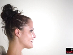 Nana, Gorge profonde, Bâillonner, Groupe, Hard, Orgie, Chatte, Nénés