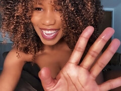 Cul, Gros seins, Brunette brune, Béant, Mère que j'aimerais baiser, Solo, Dénudage, Jouets