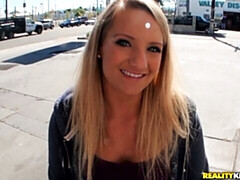 18 летние, Большая жопа, Большой член, Блондинки, Минет, В машине, Собачьи, Молоденькие