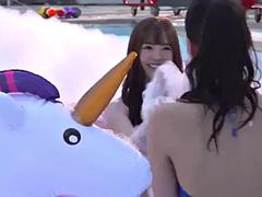 Asiatisch, Tussi, Blasen, Gruppe, Japanische massage, Party, Pool