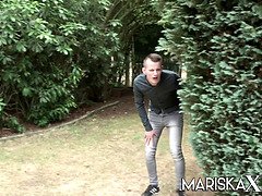 Grote mammen, Brits, Vingeren, Likken, Moeder die ik wil neuken, Kut duiken, Realiteit, Tieten likken