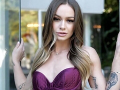 Braunhaarige, Weibliche domination, Hardcore, Absätze, Lingerie, Natürlich, Strümpfe, Titten