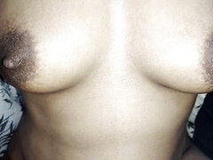 Dormitorio, Universidad, Sexo duro, Mamá, Tetas naturales, Pezones inflados, Sexo fuerte, Tetas