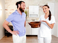 Amateur, Culo grande, Verga grande, Tetas grandes, Mamada, Estilo perrito, Masaje, Cabello corto