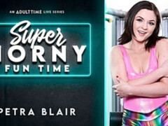 Anal, Morena, Penetracion con dedos, Abierta, Peludo, Lencería, Masturbación, Tetas