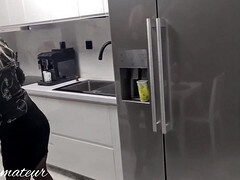 Kont, Grote kont, Sperma, Lul, Handbeurt, Hardcore, Keuken, Tieten likken