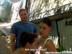 Amateur, Checa, Cuadrupleta, Hd, Al aire libre, Público, Realidad, Adolescente