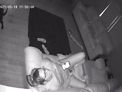 ベビーシッター, デカパイ, 女, 指いじり, 淫乱熟女, スパイ, バイブレーター, 濡れ