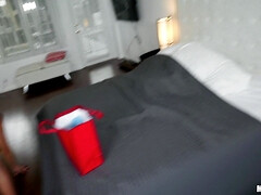 Amateur, Americano, Cuarto de baño, Morena, Polla, Tetas naturales, Orgía, Coño