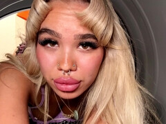 Asiatisch, Blasen, Sperma im mund, Kehlenfick, Handjob, Masturbation, Muschi, Rasiert