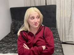 18 ans, Blonde, Éjaculer dans la bouche, Papa, Indienne, Lait, Rugueux, Maigrichonne