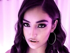 Culo grande, Mamada, Pajear, Afeitado, Medias largas, Estriptis, Adolescente, Juguetes