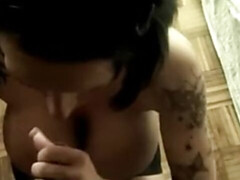 Enthousiasteling, Bruinharig, Rondborstig, Duits, Huisgemaakt, Orgasme, Gezichtspunt, Tatoeage