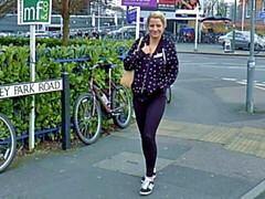 Leie, Hinter den kulissen, Blondine, Britisch, Auto, Hd, Küssen, Öffentlich