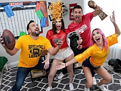 18 летние, Большая жопа, Большой член, Большие сиськи, Минет, Собачьи, Тощие, Молоденькие