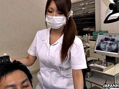 Asiatisch, Grosse titten, Blasen, Besamung, Spermaladung, Krankenschwester