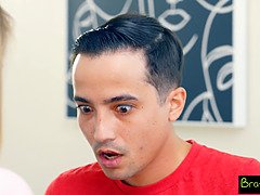 Aziatisch, Blond, Pijpbeurt, Sperma shot, Handbeurt, Gezichtspunt, Spaans, Tieten likken