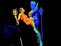 Grosse bite, Sucer une bite, En levrette, Branlette thaïlandaise, Hd, Masturbation, Rasée, Nénés