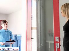 デカチン, デカパイ, ブロンド, フェラチオ, 手コキする, なめる, 淫乱熟女, オマンコ