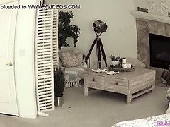 アメリカ人, 舐める尻, 美人, 茶髪の, 指いじり, 毛深い, なめる, オマンコ