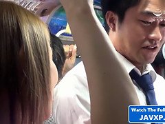 最高, アジア人, フェラチオ, バス, 巨乳な, 手コキする, アウトドア, 公共