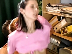 Kont, Pijpbeurt, Sperma shot, Lesbisch, Pornster, Roodharige vrouw, Trio, Tieten likken