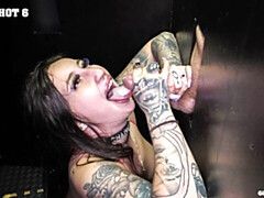 Grote kont, Grote lul, Grote mammen, Pijpbeurt, Handbeurt, Likken, Masturbatie, Moeder die ik wil neuken