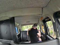 Amateur, Hard, Réalité