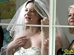 Culo grande, Lesbiana, Lamidas, Lencería, Masturbación, Maduro, Afeitado, Estriptis