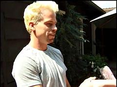 デカチン, フェラチオ, 顔射, アウトドア, 赤毛, 馬乗り, ガリガリ, オッパイの