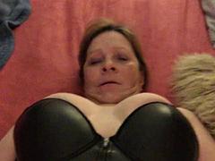 Enthousiasteling, Compilatie, Omie, Rijpe lesbienne, Openbaar, Speelgoed, Vibrator, Oud