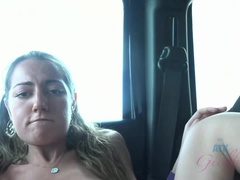 Enthousiasteling, Daddy, Vriendin, Handbeurt, Orgasme, Buiten, Spuiten, Tieten likken