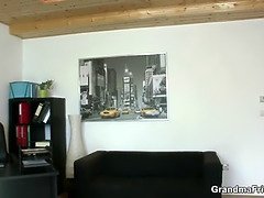 Grosser schwanz, Frau, Oma, Gruppe, Reif, Realität, Flotter dreier