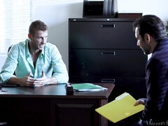 Жопа, Язык в попке, Спальня, Черные, Блондинки, Поцелуи, Лизание, Короткая стрижка