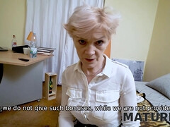 デカパイ, 巨乳な, イマラチオ, Hd, 熟年, ストッキング, タトゥー, オッパイの