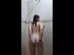 18 jahre, Arsch, Grosser arsch, Blondine, Selbstgemacht, Nackt, Dusche, Scherzbold